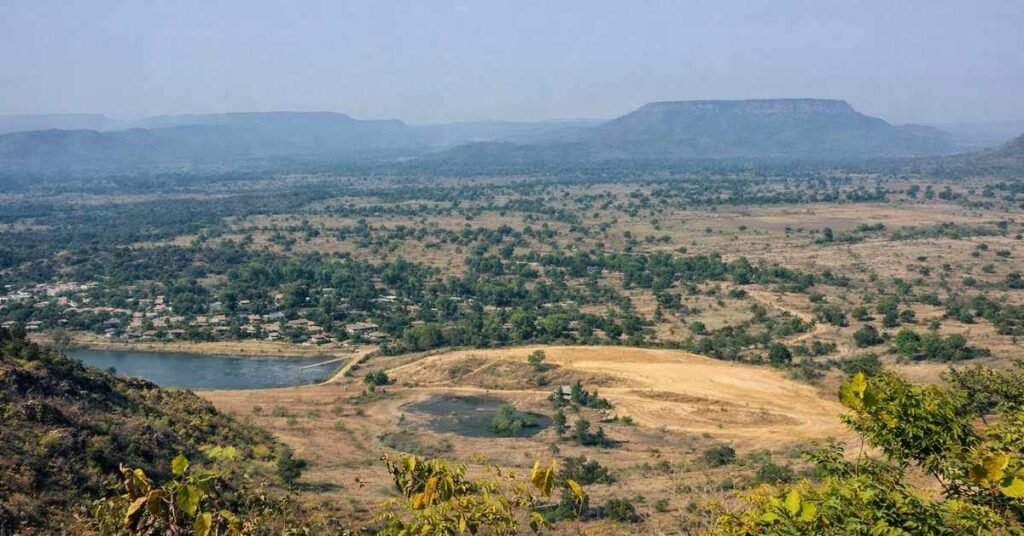 Gadiya Mountain: The Hilltop Fortress