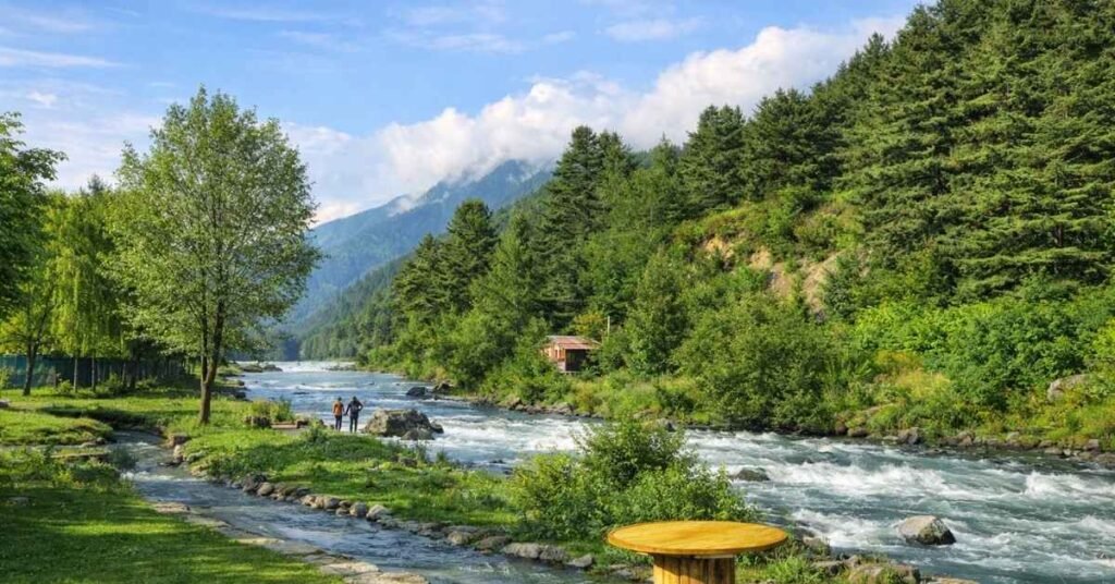 How to Reach Khanqah e Moula