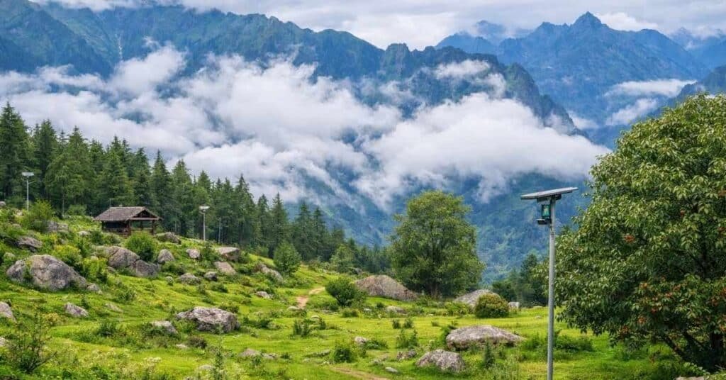 best time to visit lake view point