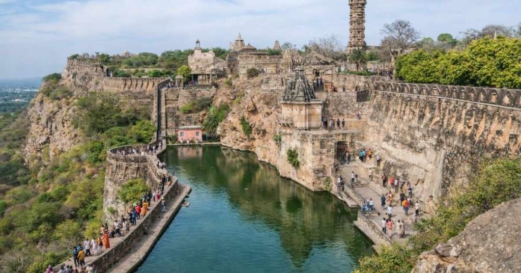 Places to Visit Near Sukhadia Circle