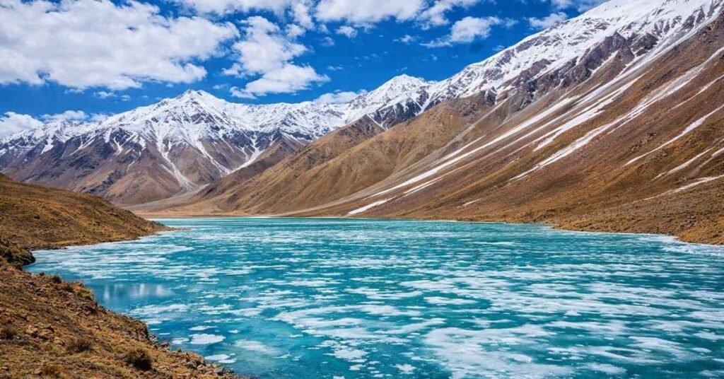 How to Reach Chandratal Lake