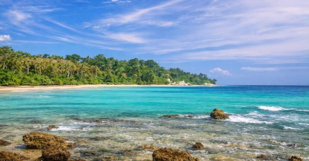 How to Reach Laxmanpur Beach