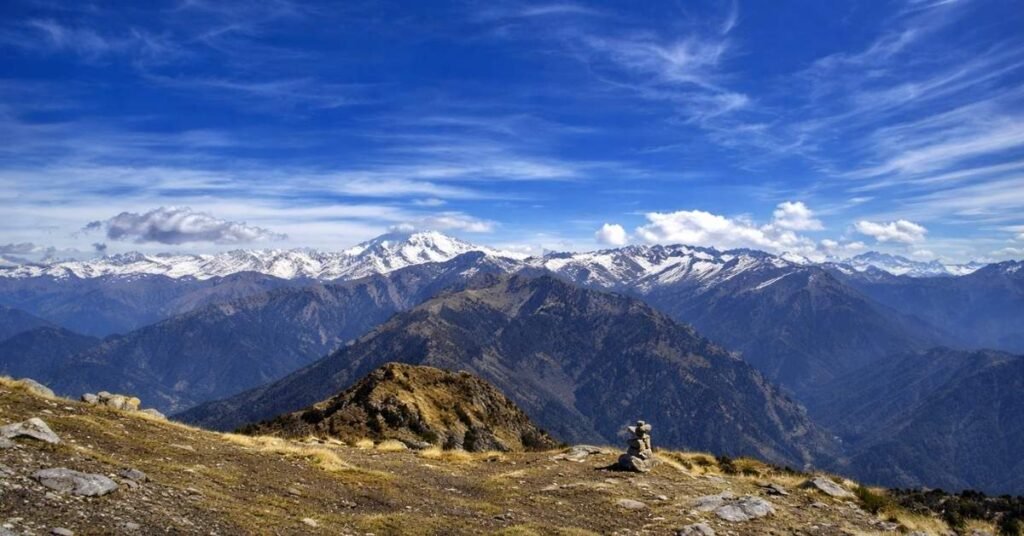 tungnath to chandrashila trek distance