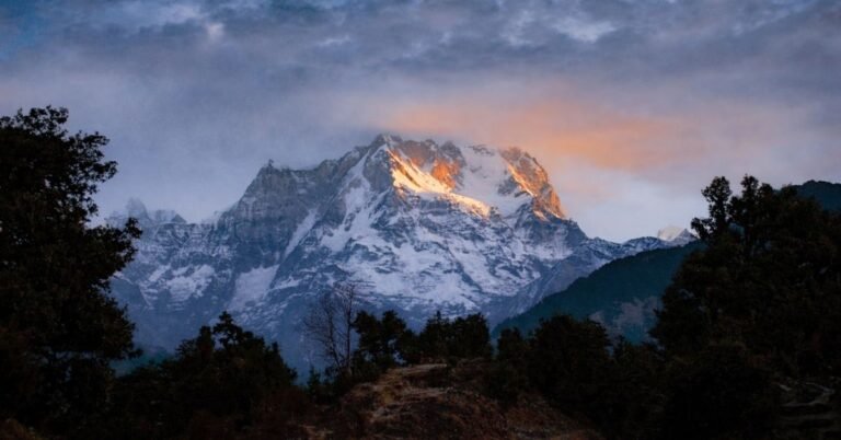 tungnath to chandrashila trek distance