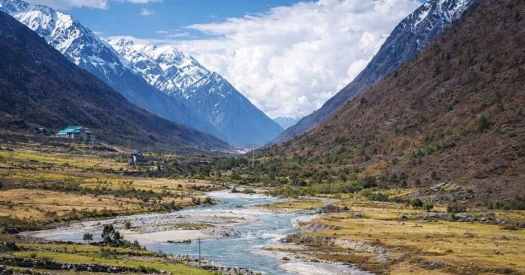 How to Reach Chopta by Train and Flight