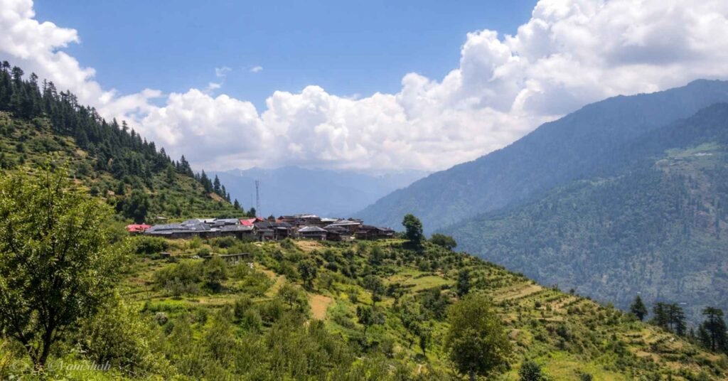 Top Places to Visit in Jibhi and Tirthan