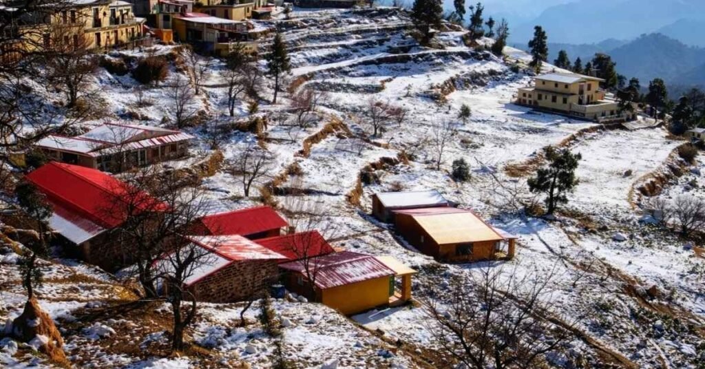 How to Reach Kanatal in Winter