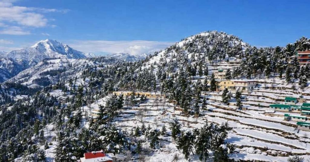 kanatal snowfall
