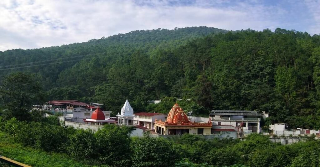 kathgodam to kainchi dham distance