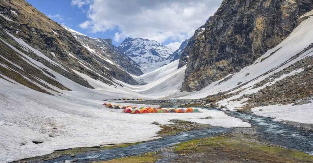 Manali to Hampta Pass Distance