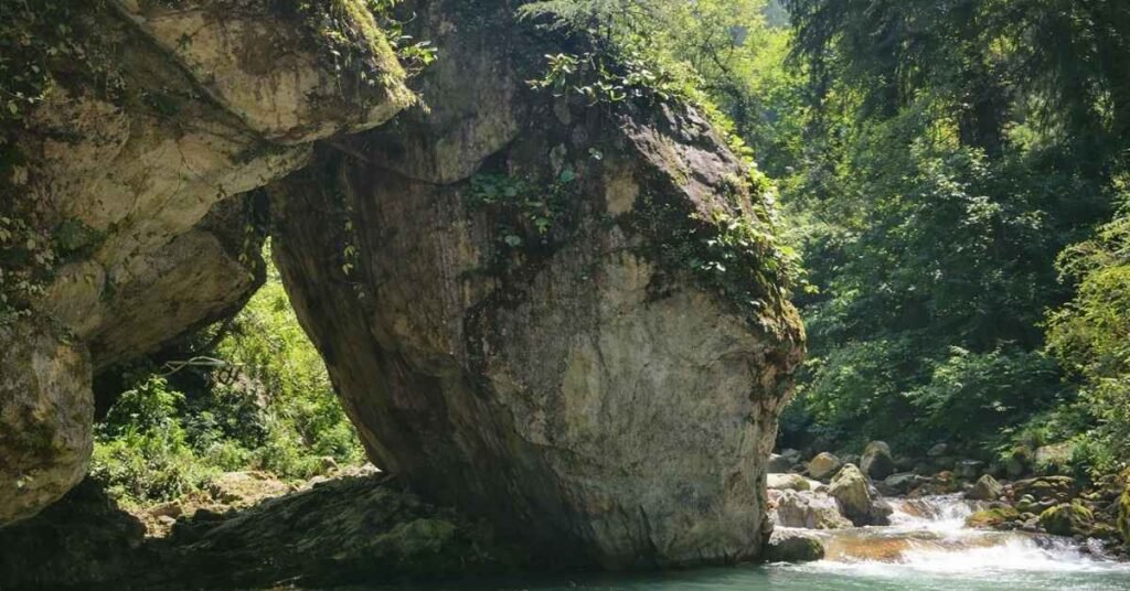 Best Time to Visit Mini Thailand