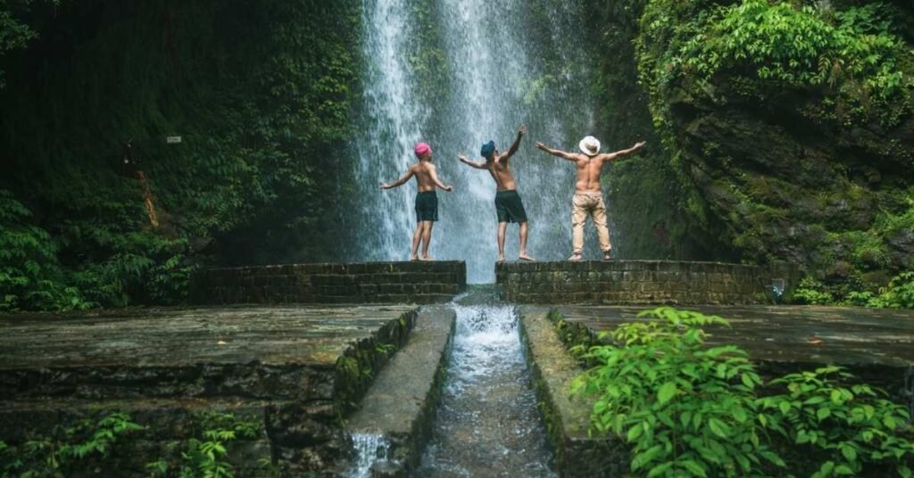 How to Reach Mini Thailand