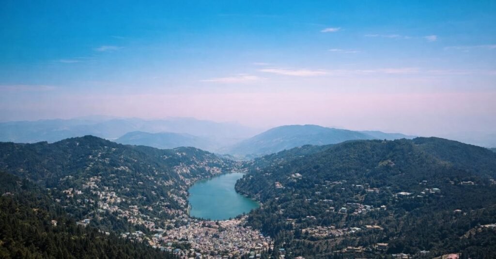 kainchi dham to nainital distance