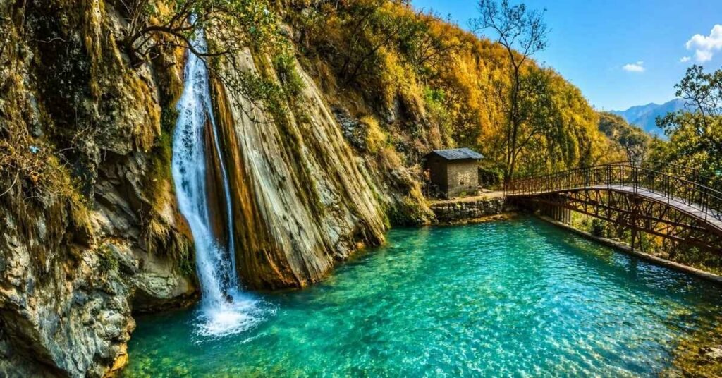 waterfalls in rishikesh