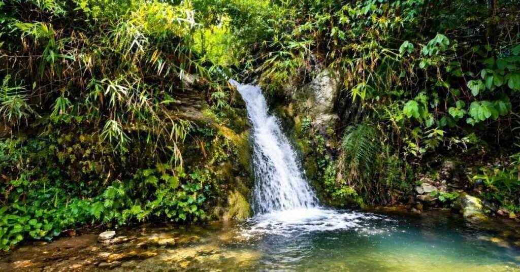 waterfalls in rishikesh