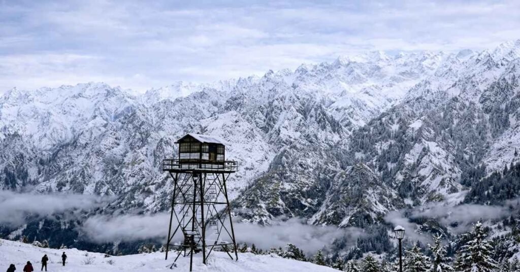 rishikesh to auli distance by train