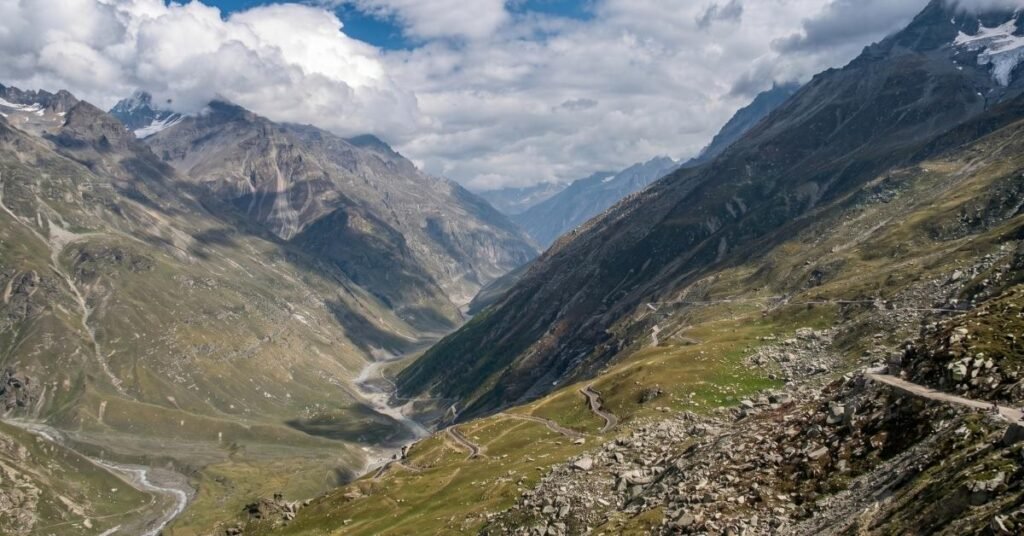 manali to rohtang pass distance