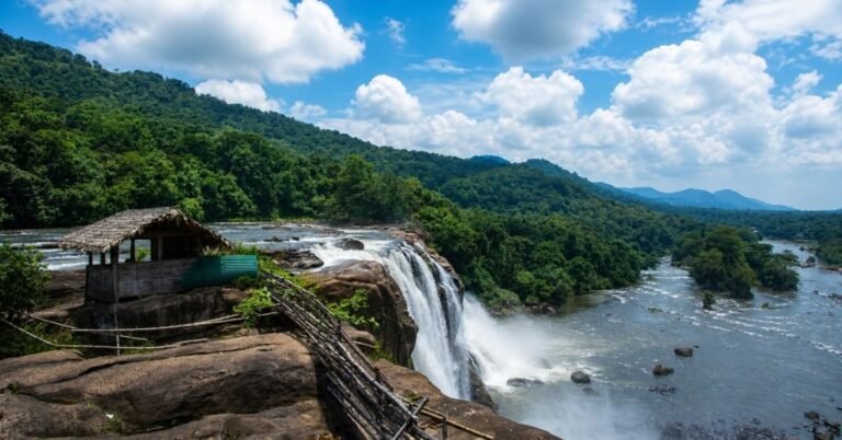 athirapally waterfalls timings