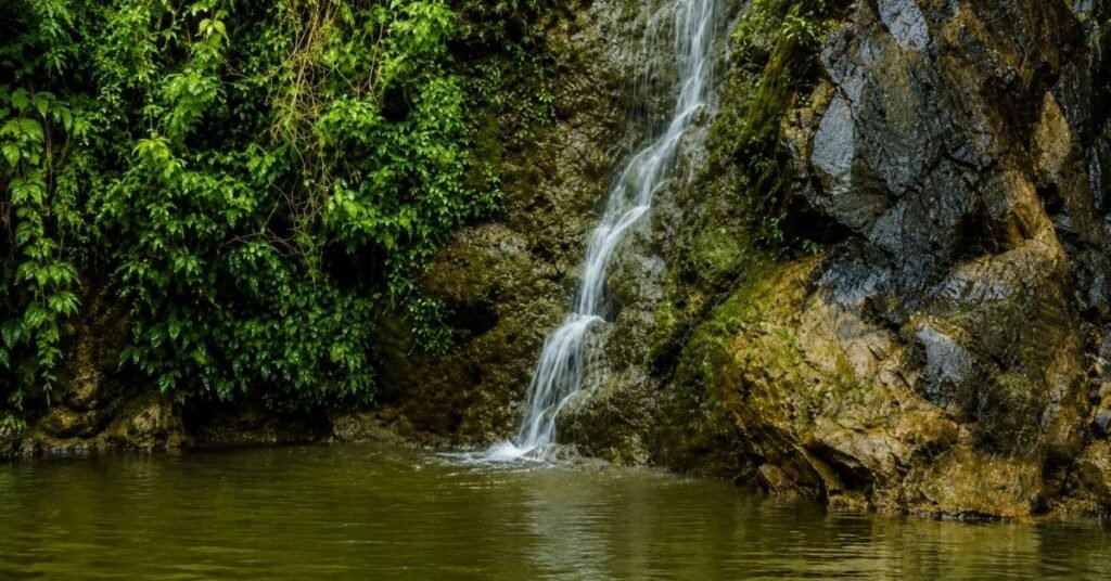 waterfalls near nandi hills bangalore