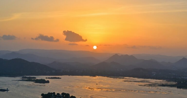 udaipur sunset point