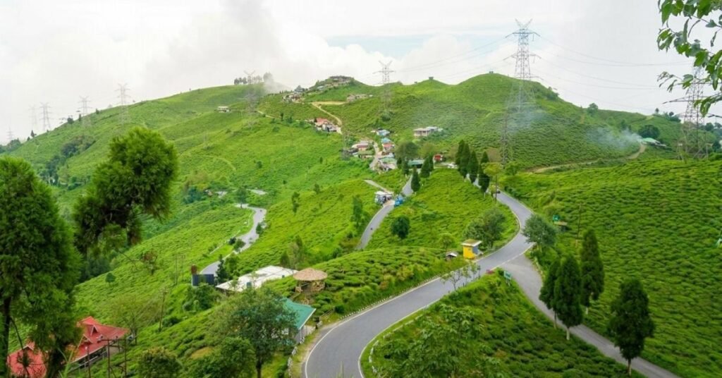 top 10 places to visit in darjeeling